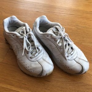 White Nike Shox